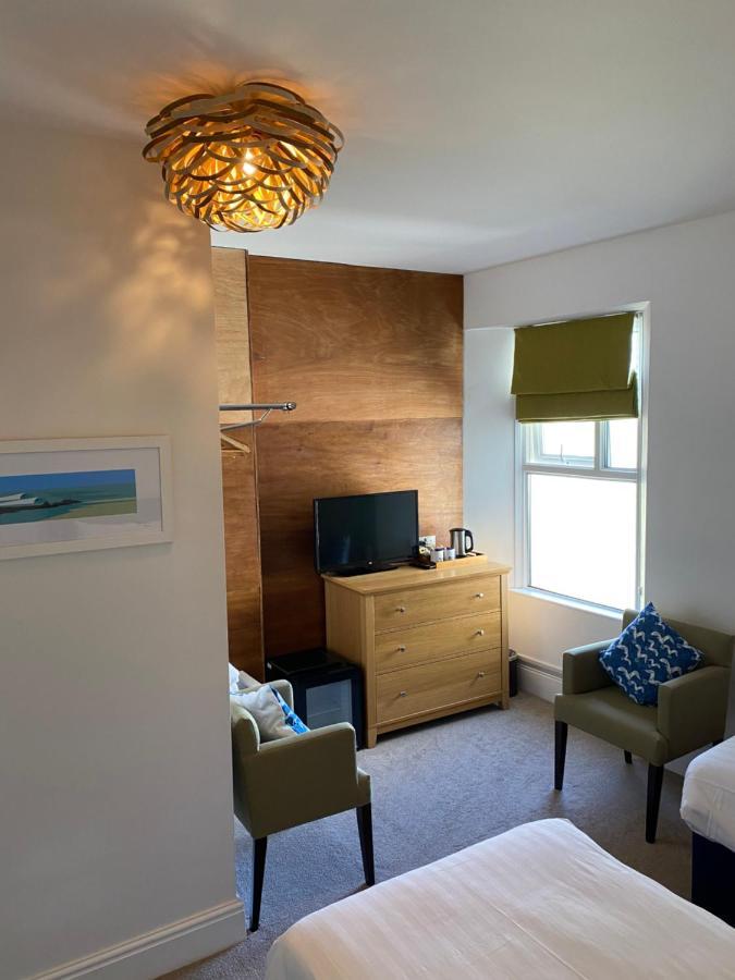 The Grosvenor Guest House Bude Bagian luar foto