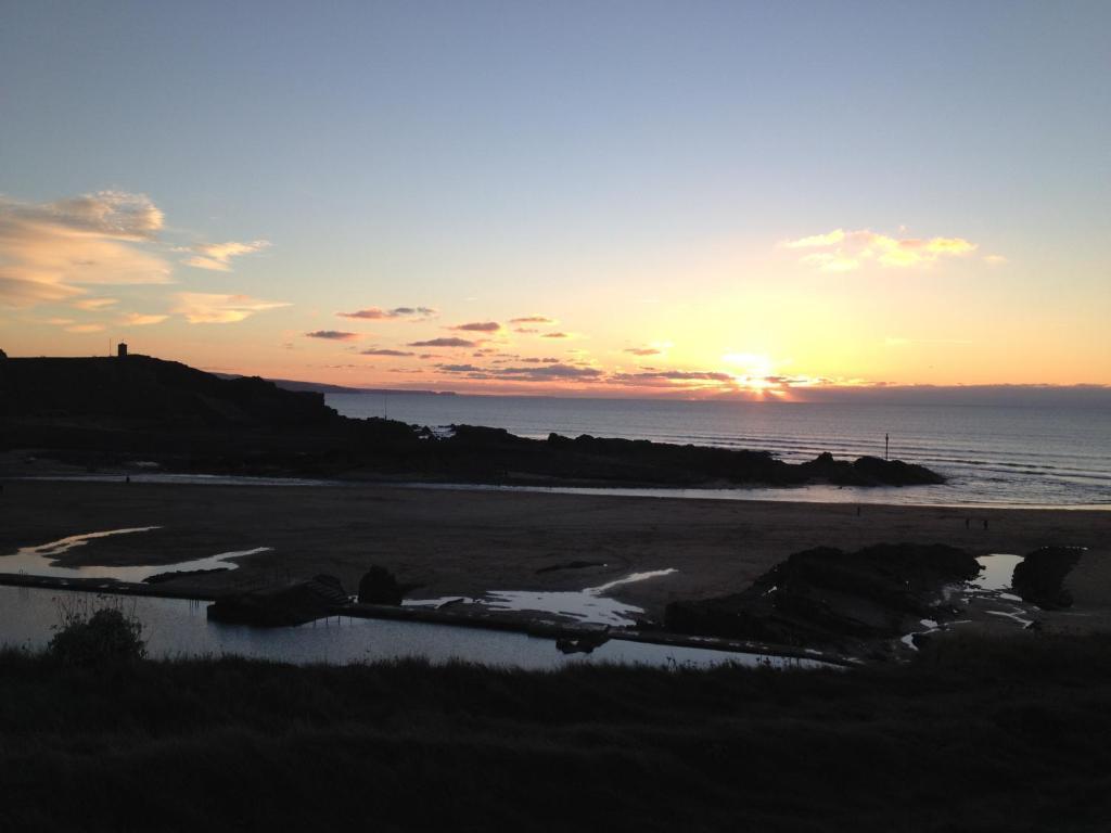 The Grosvenor Guest House Bude Bagian luar foto
