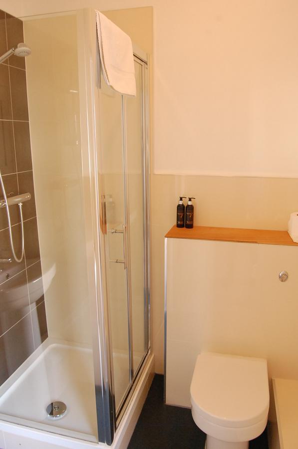The Grosvenor Guest House Bude Bagian luar foto