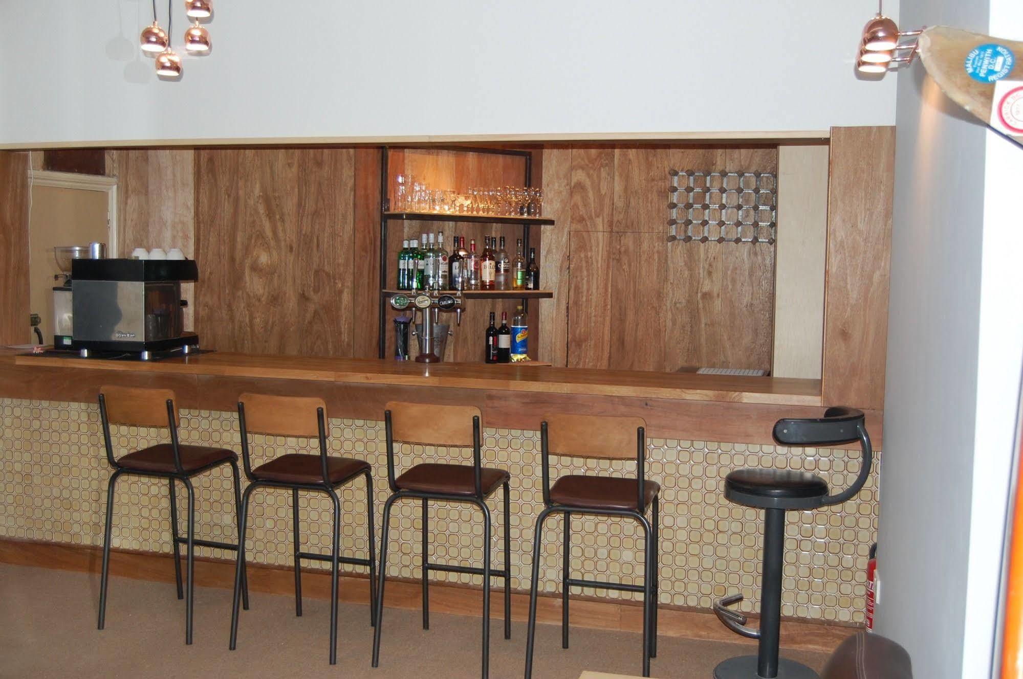 The Grosvenor Guest House Bude Bagian luar foto